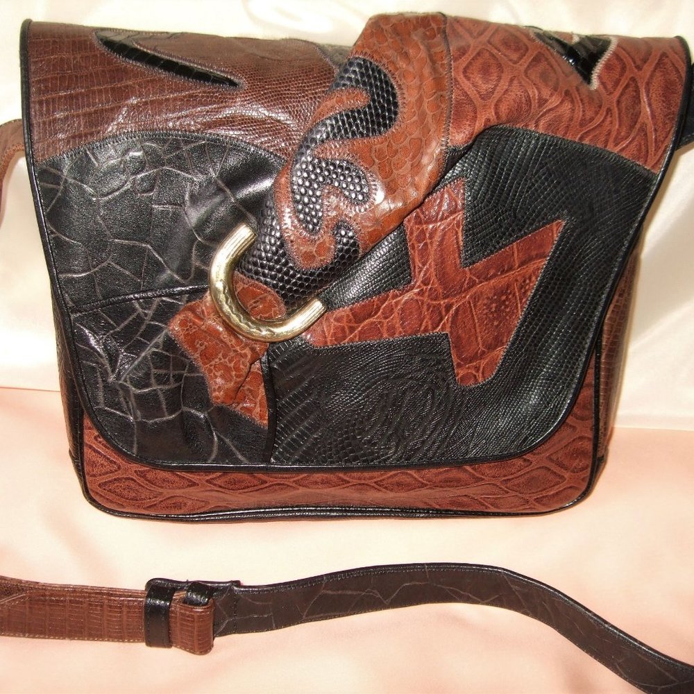 Vintage SHARIF Leather Shoulderbag Like New